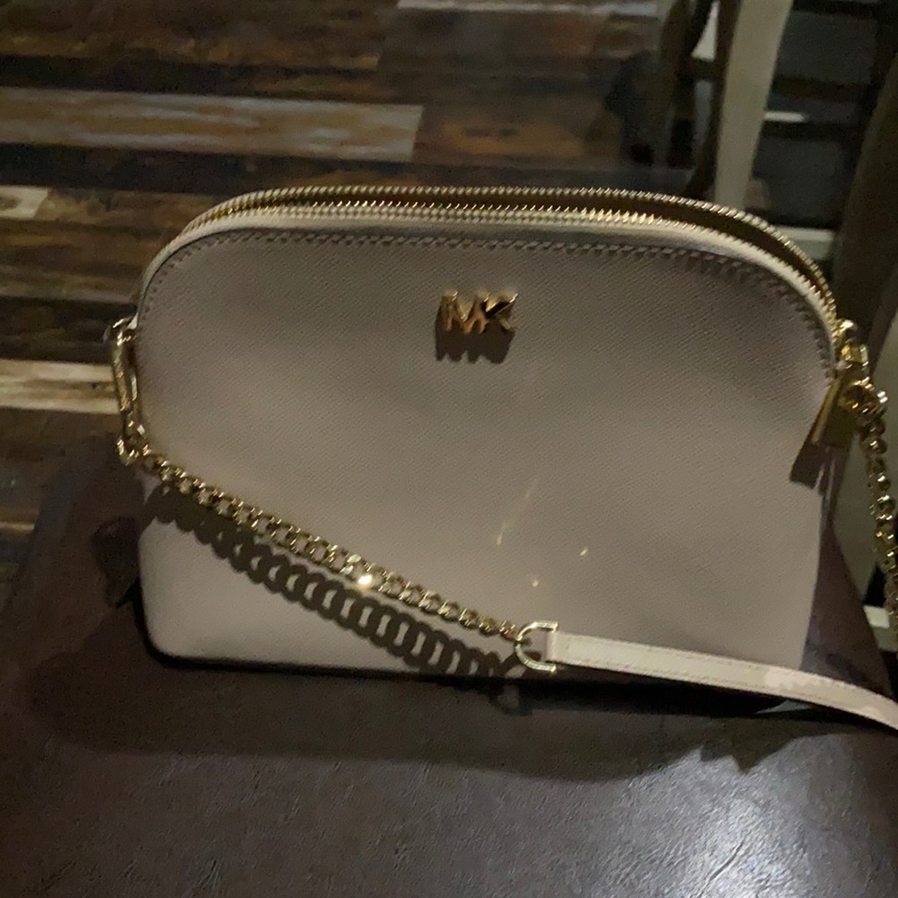 Michael Kors Crossbody purse